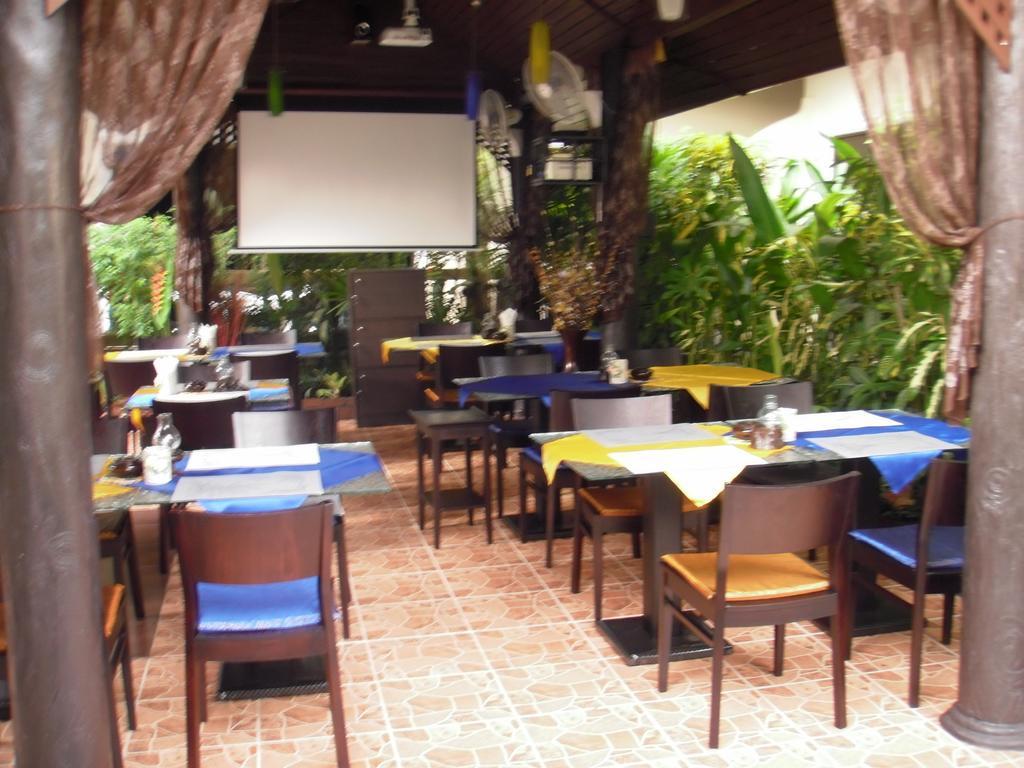 Patong Sunbeach Mansion Esterno foto